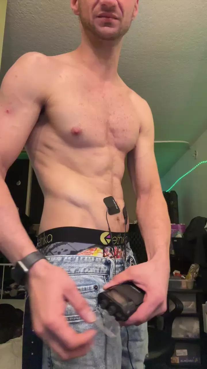 ladygirlhot on Cam4 
