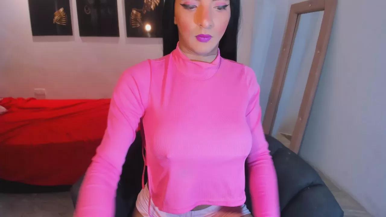 latinmia23hot on Cam4 