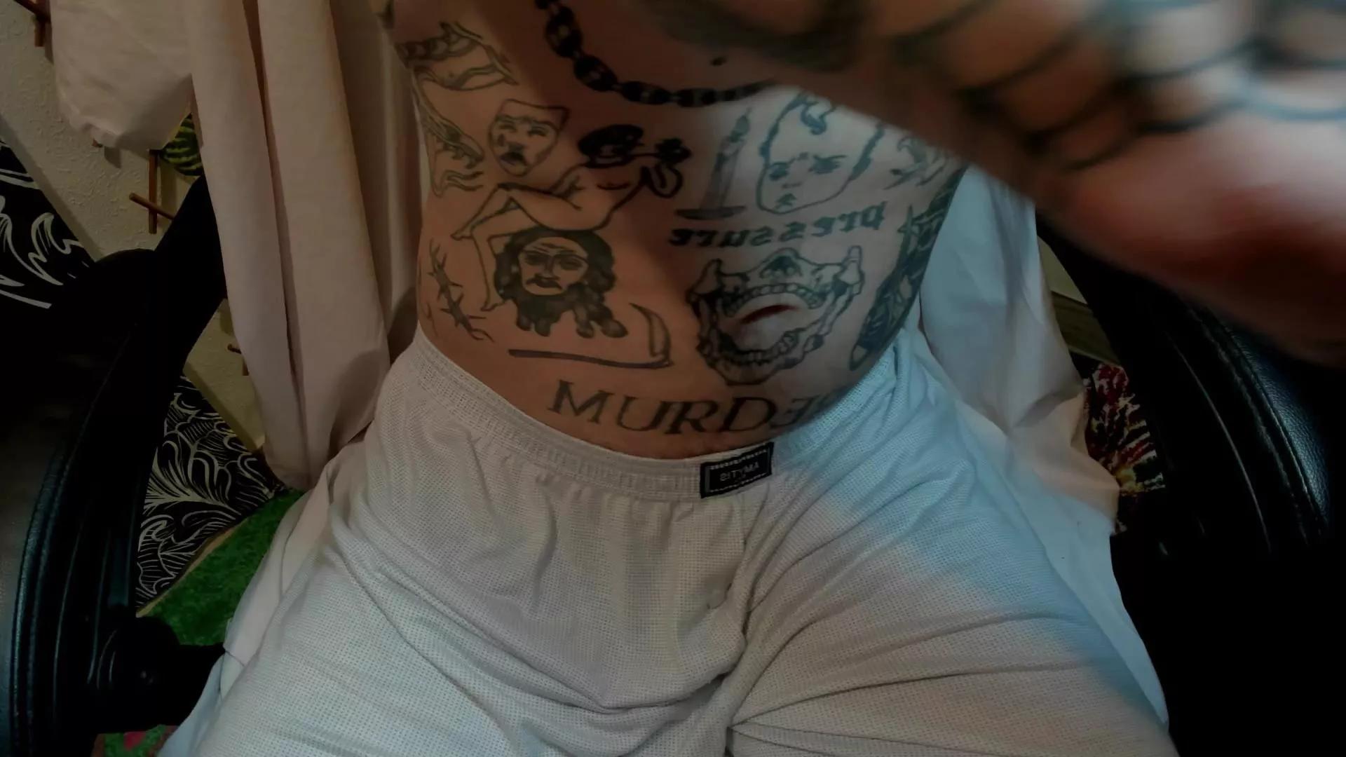 Layneinchains on Cam4 