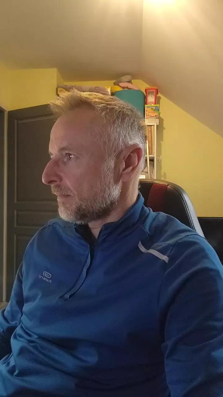Lenny_Bhar on Cam4 
