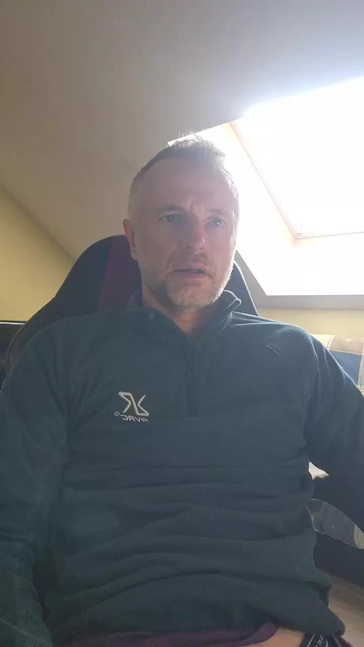 Lenny_Bhar on Cam4 