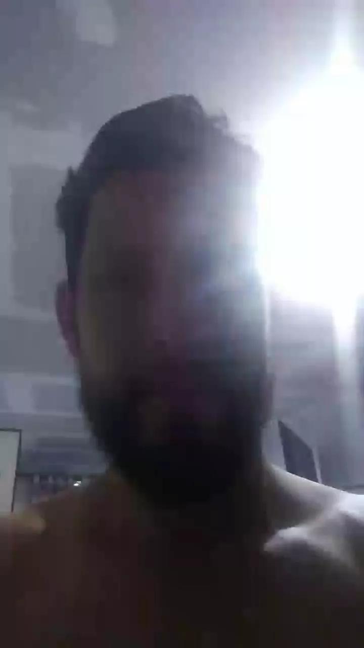 Leo2253 on Cam4 