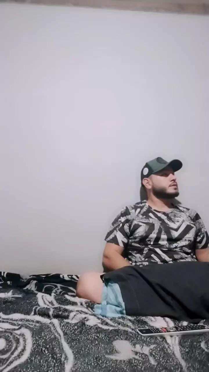 leoestebanhot on Cam4 