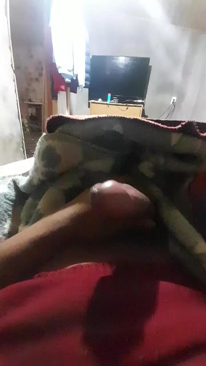 leonardo2637 on Cam4 