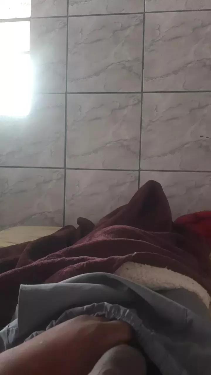 leonardo2637 on Cam4 