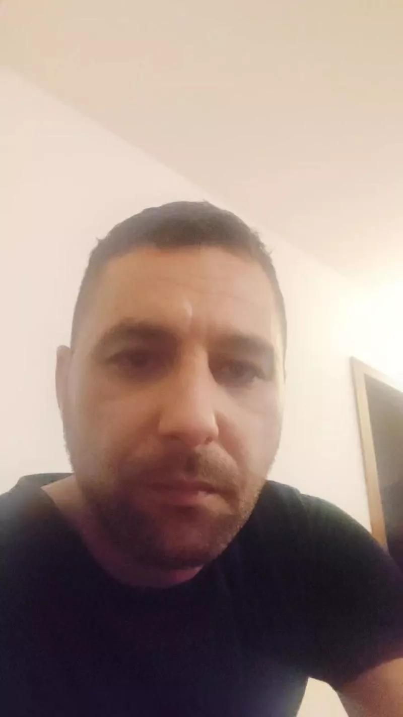 libertininoi on Cam4 