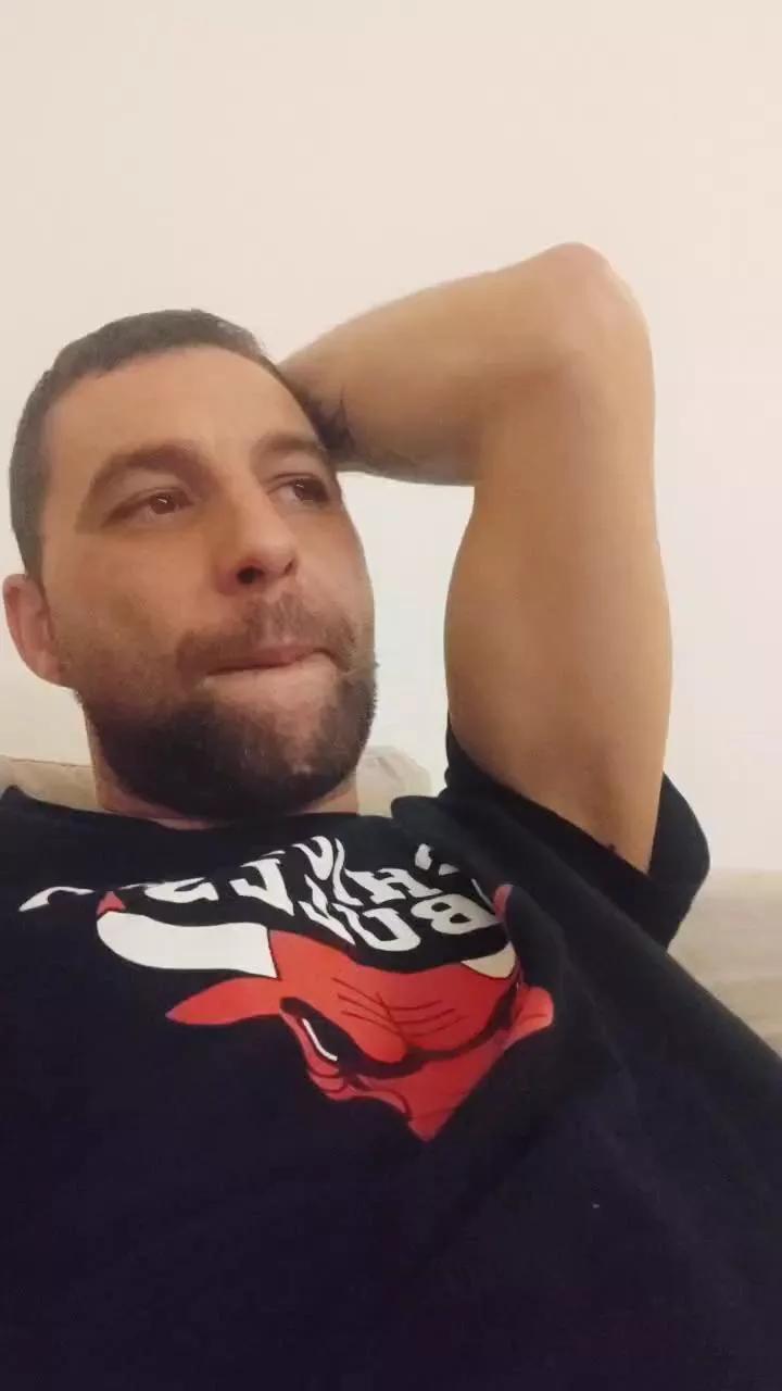 libertininoi on Cam4 