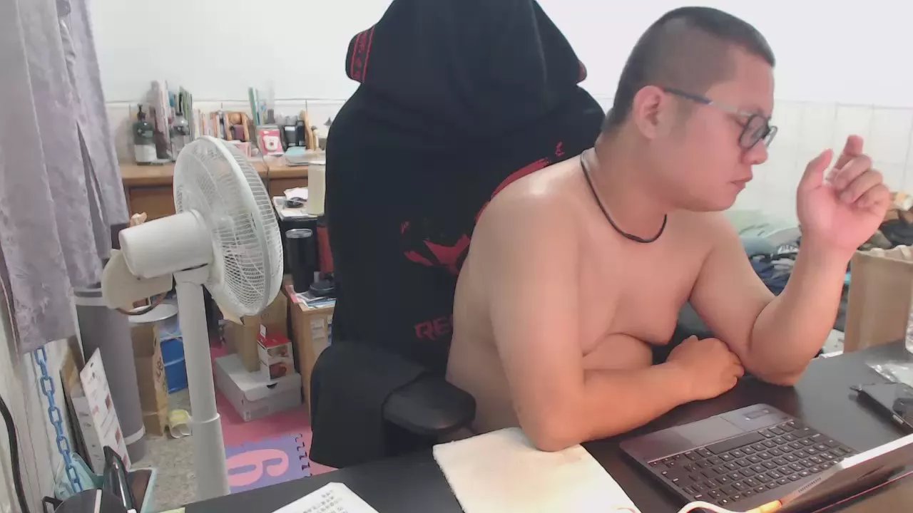 Offline lin308902 on Cam4