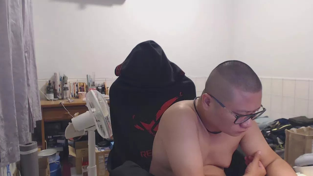 Offline lin308902 on Cam4