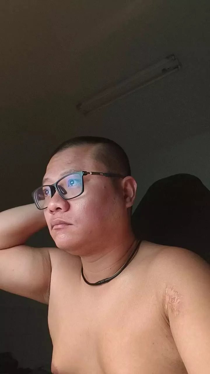 Offline lin308902 on Cam4