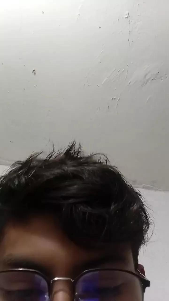 lion3hdz1 on Cam4 