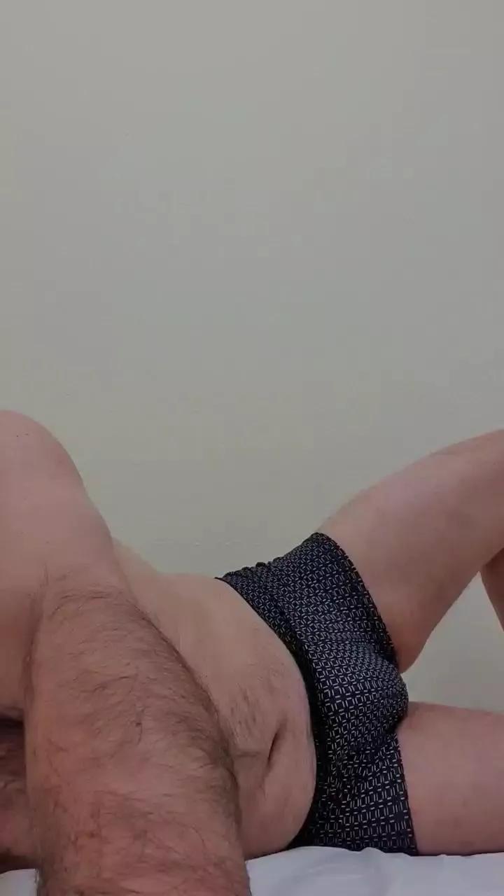 live332 on Cam4 