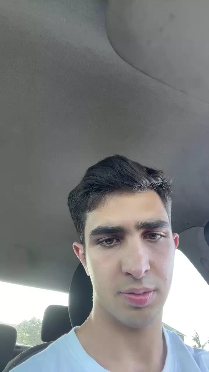 Offline Locosicilia on Cam4