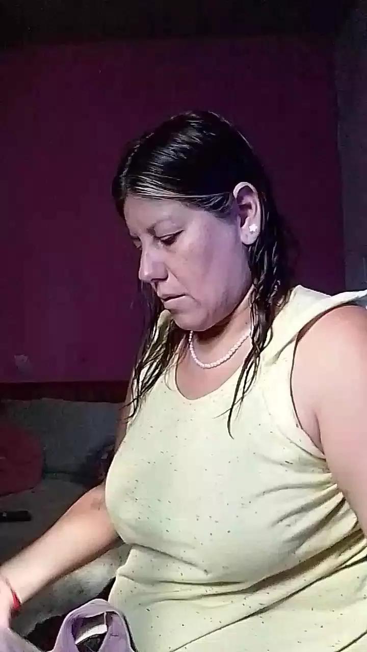 Love_bb_ on Cam4 