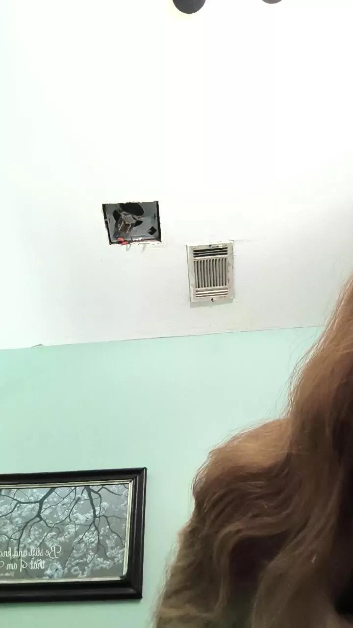 Loveauroraa on Cam4 
