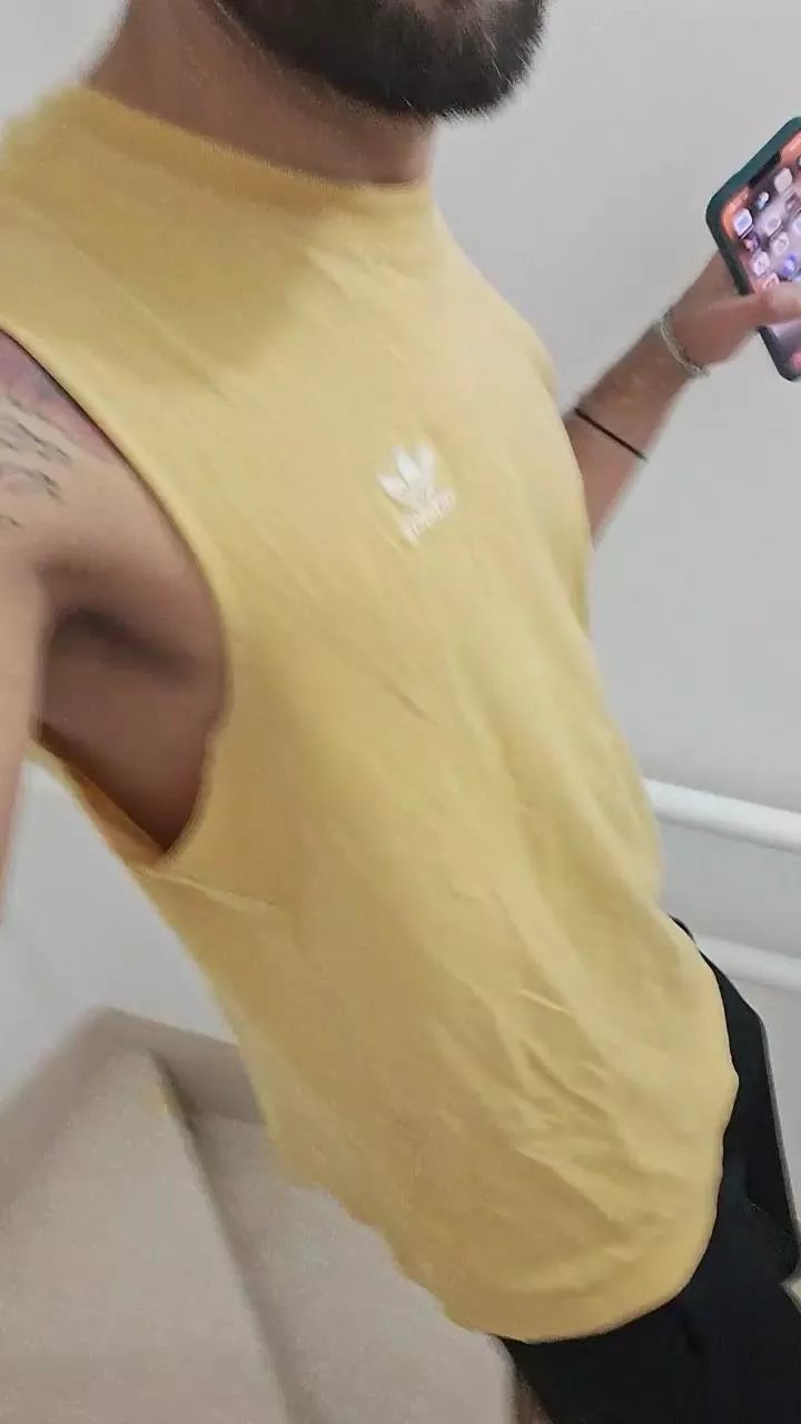 Offline Lsanzo on Cam4