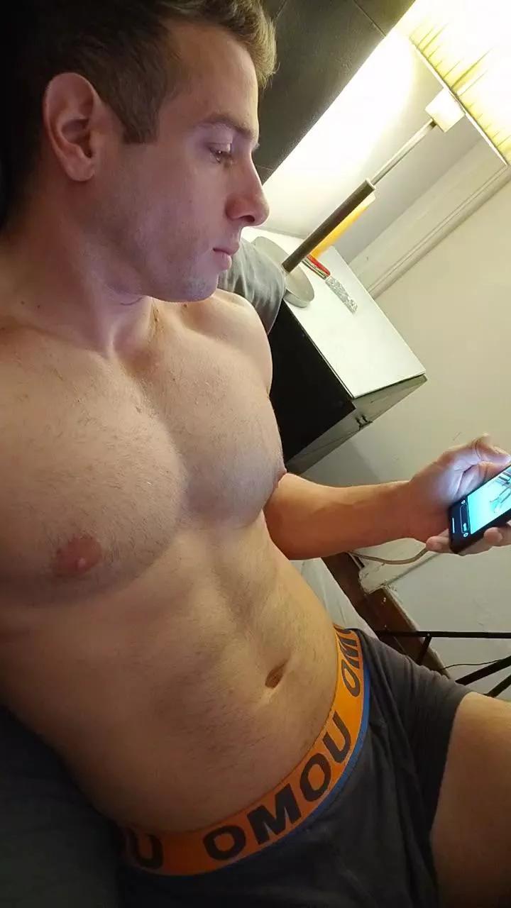 Luca23millo90 on Cam4 