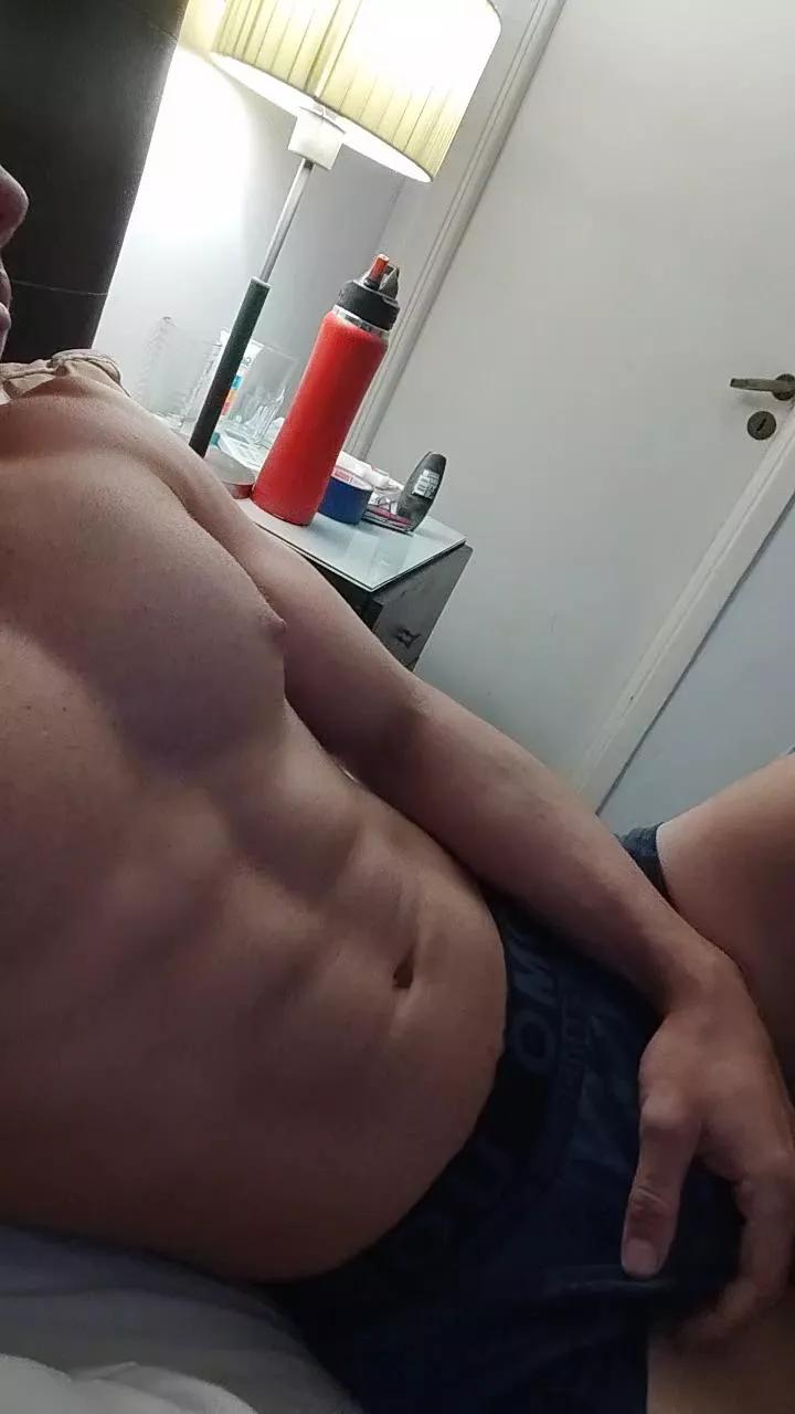 Luca23millo90 on Cam4 
