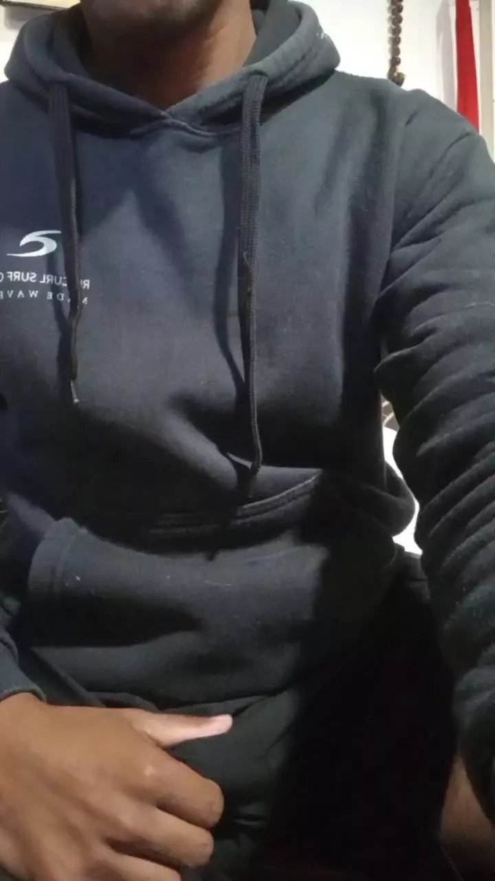 Offline Lucalin3 on Cam4