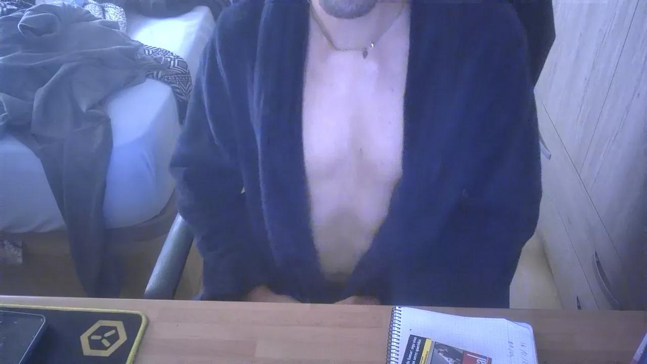 lucas92gra on Cam4 