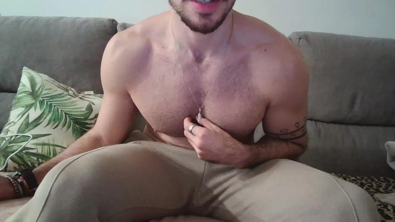 LucasErosSw on Cam4 