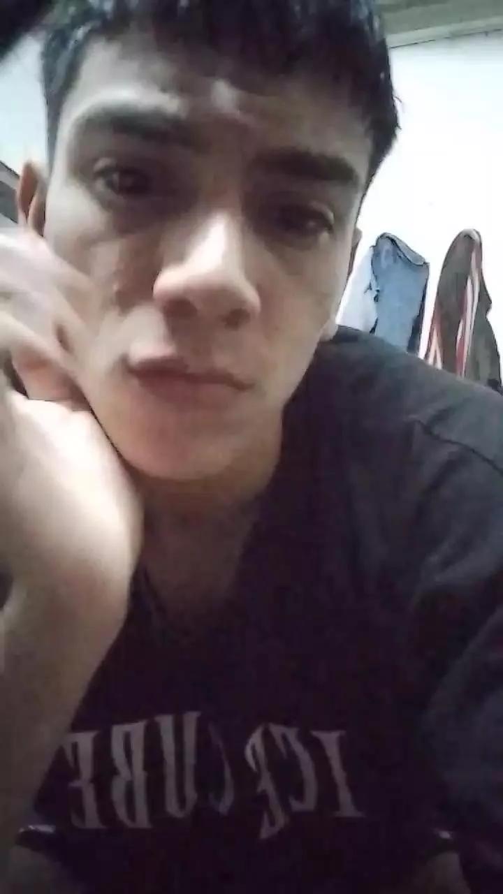 lucho_preme on Cam4 