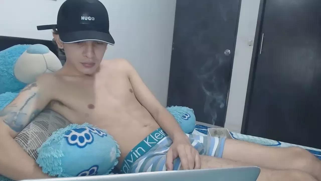 Lucianbonet on Cam4 