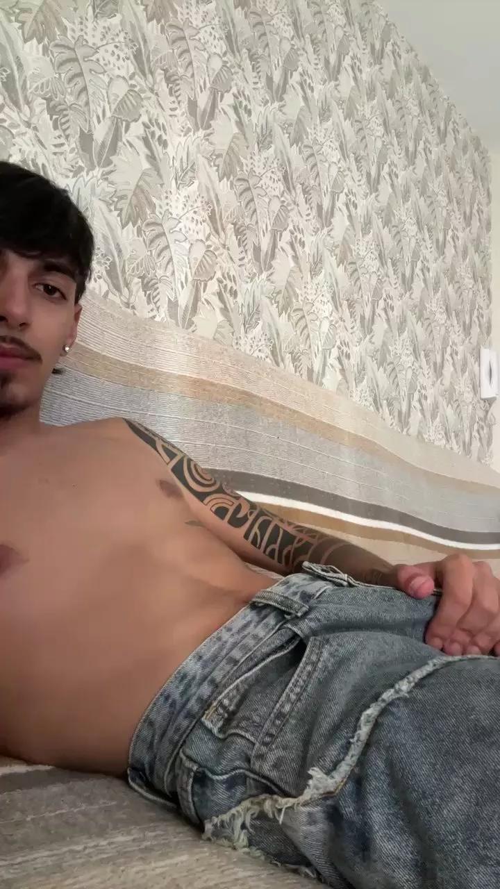 lucio0531 on Cam4 