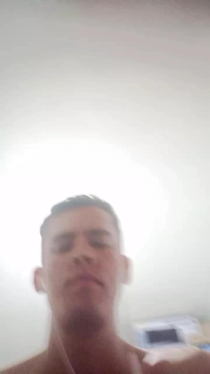 LuigiHL on Cam4 
