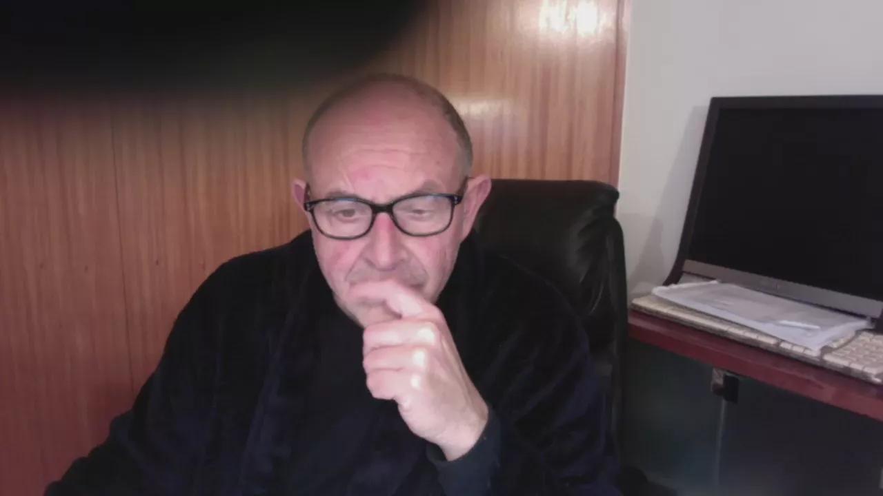 Luis18444 on Cam4 