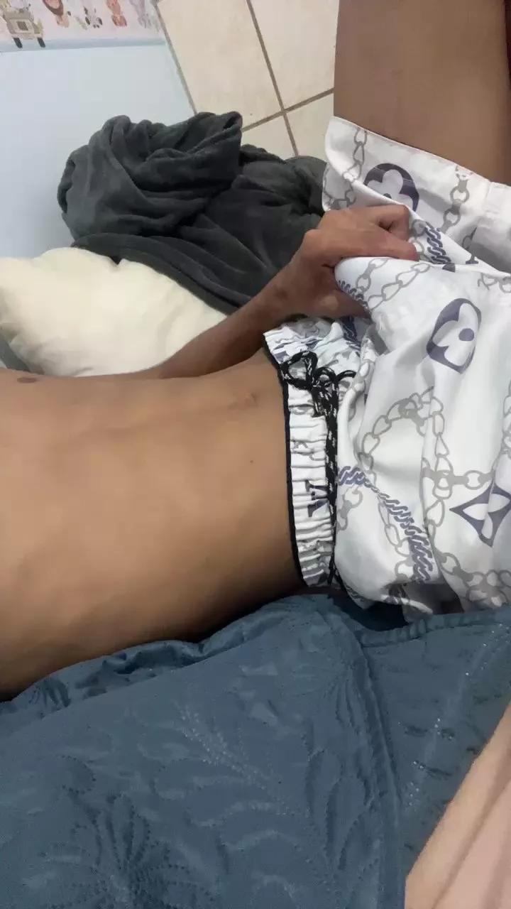 Luizfernandobbz on Cam4 