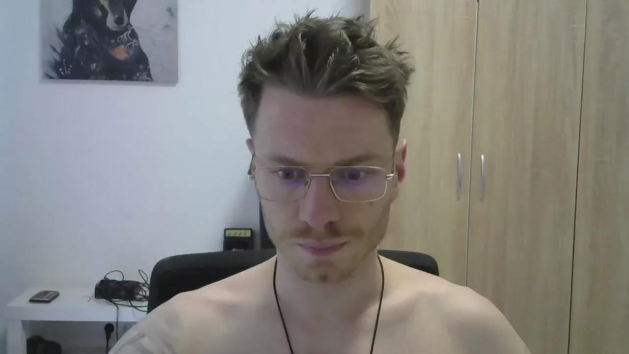 lukas480 on Cam4 