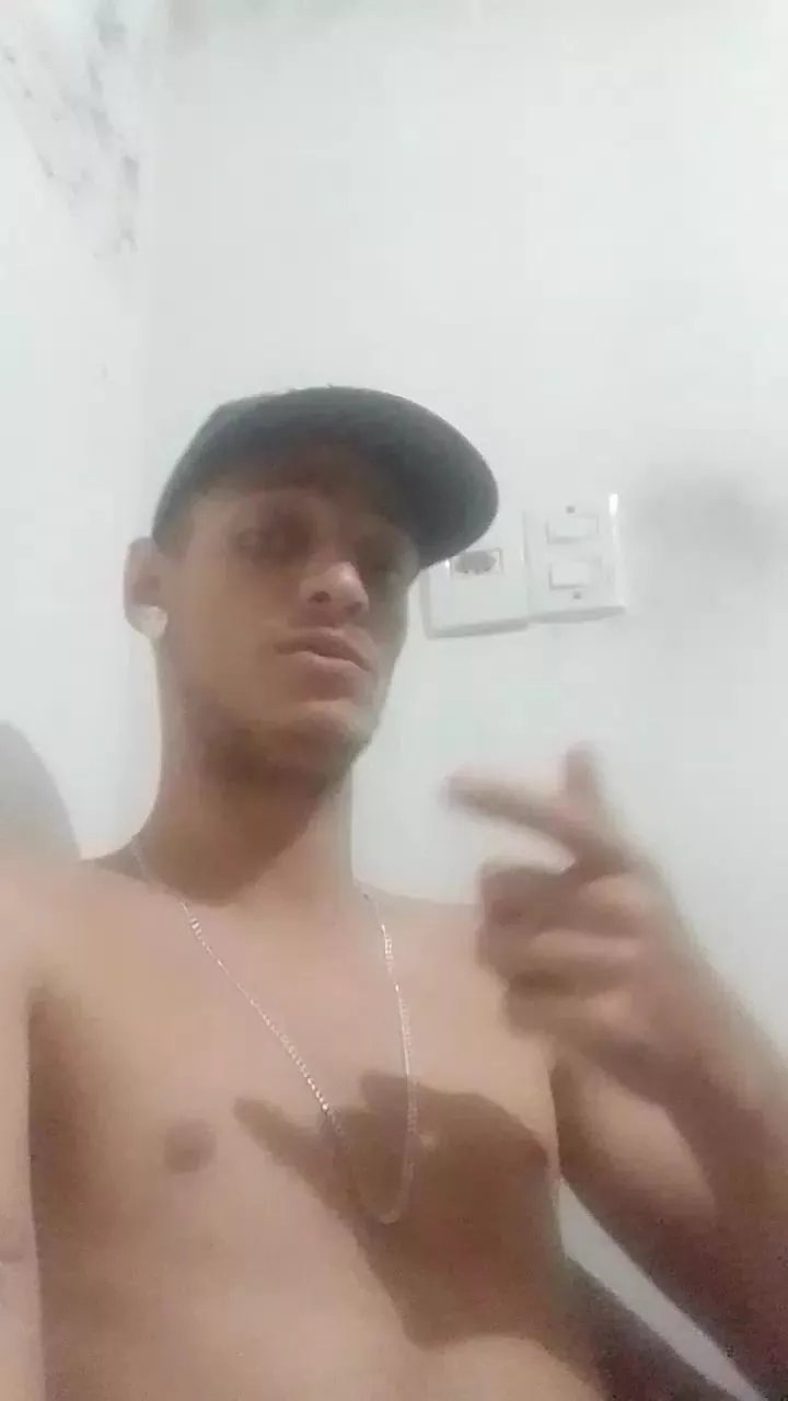 Offline Luluh40 on Cam4