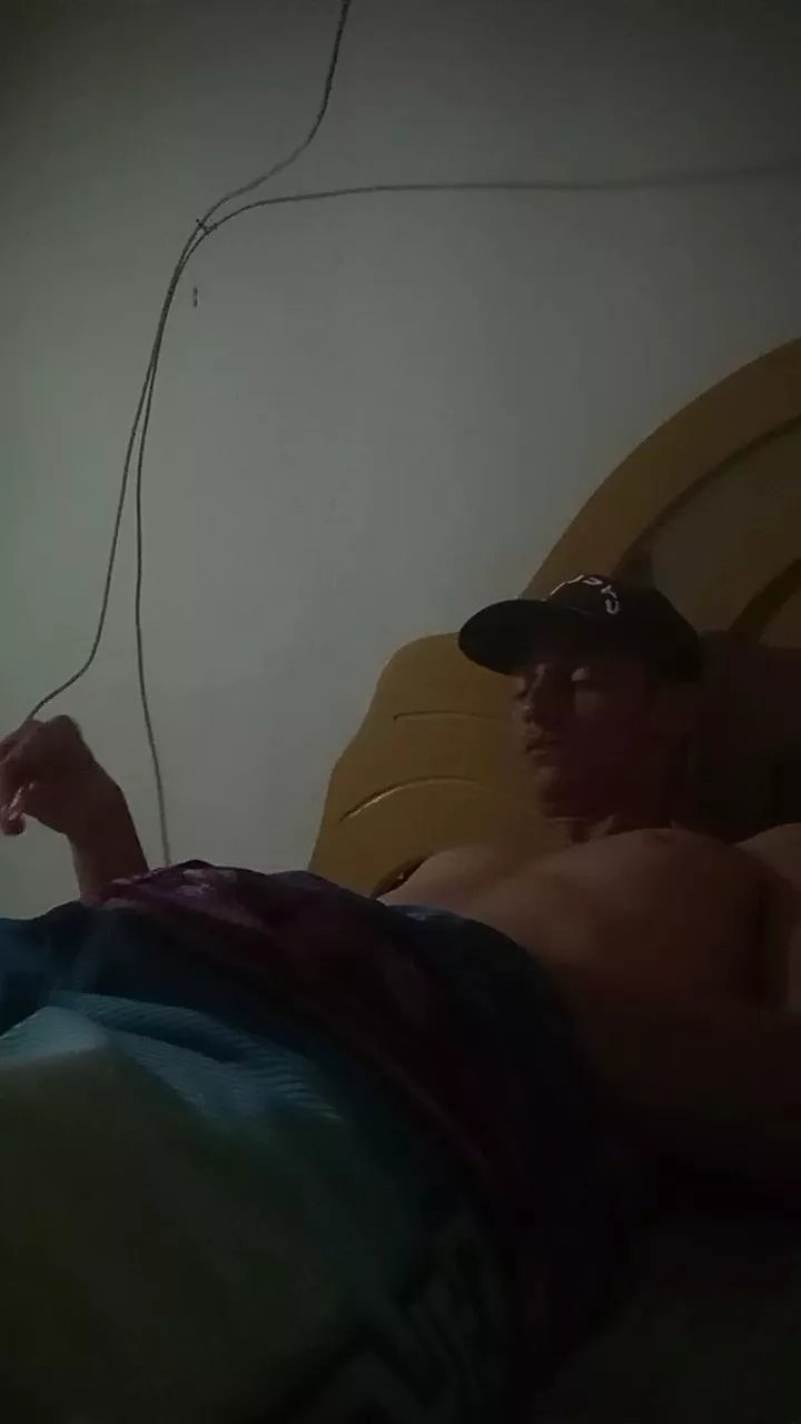 Offline Luluh40 on Cam4