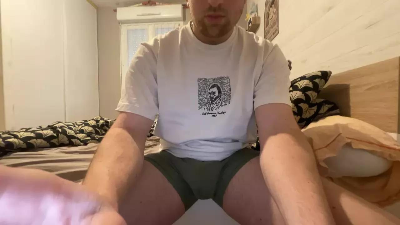 Luluu02 on Cam4 