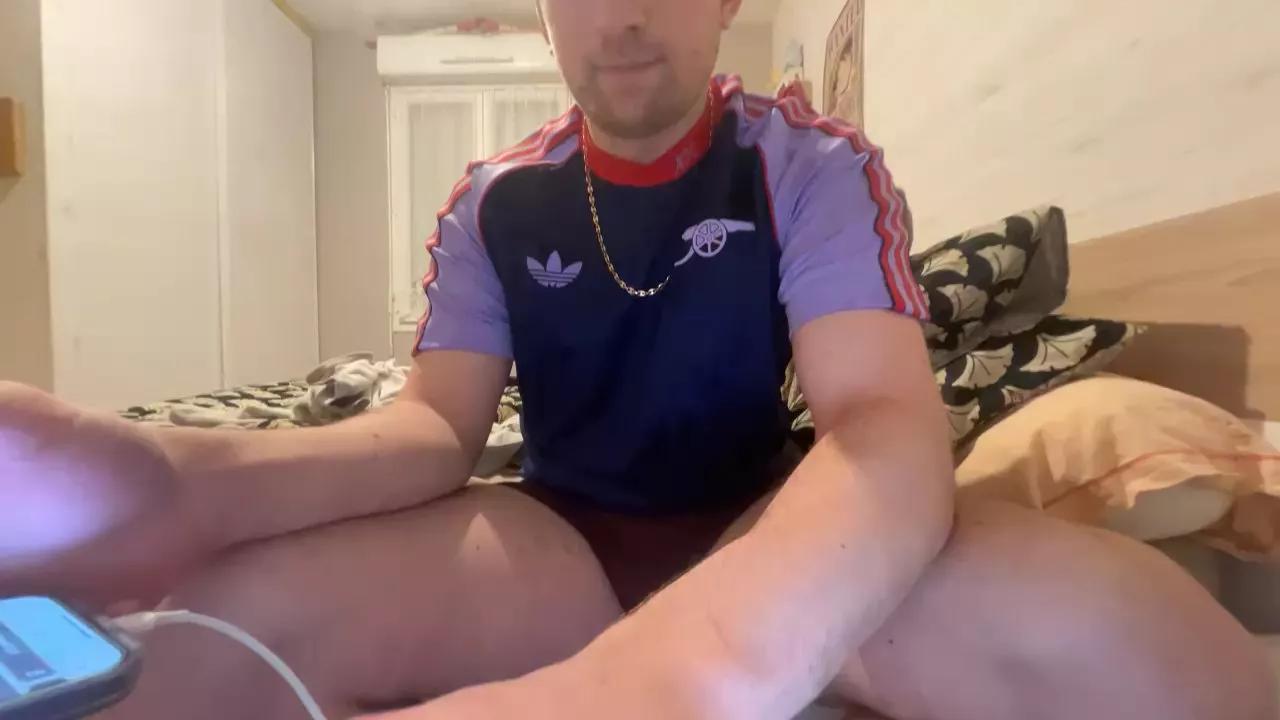 Luluu02 on Cam4 