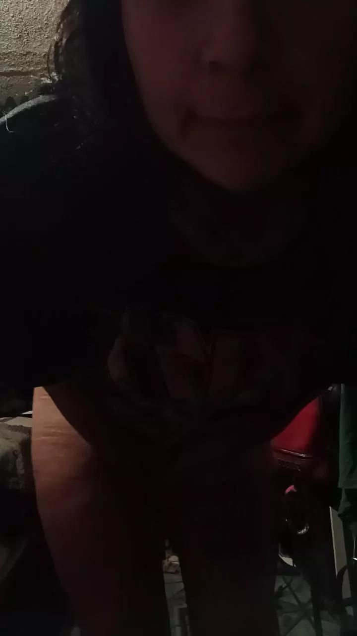 Lunalunitaaa on Cam4 
