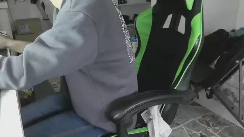 Offline lunghibiondi on Cam4