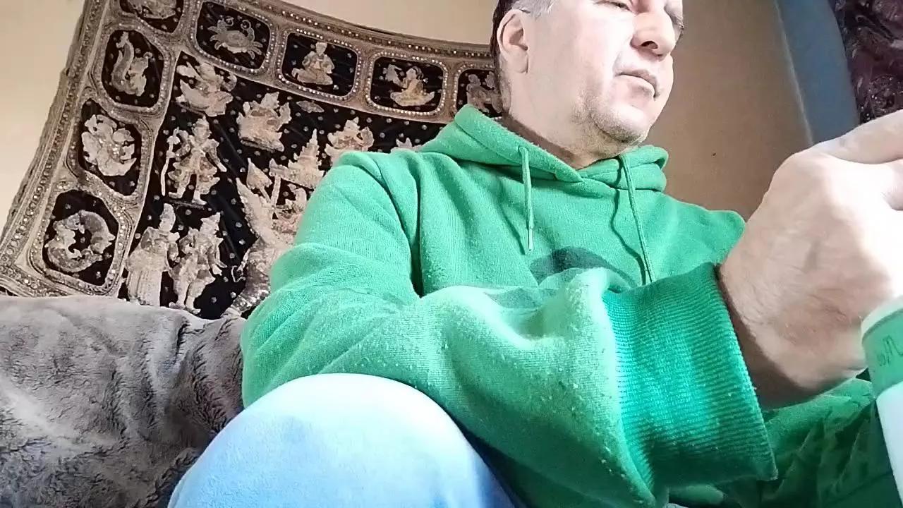 Machobearhot on Cam4 