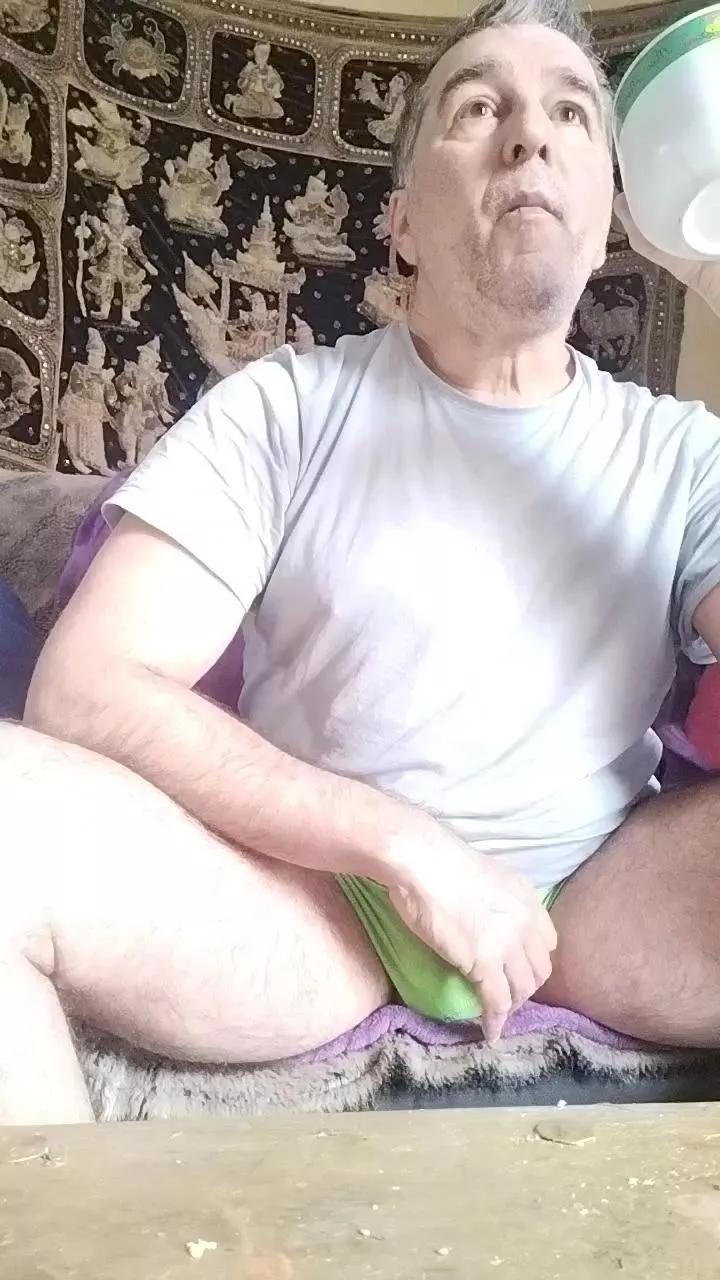 Machobearhot on Cam4 