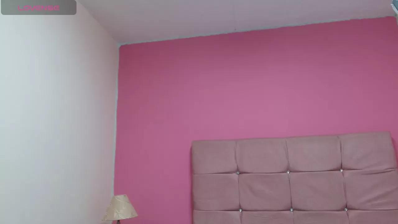 maddiison303av on Cam4 