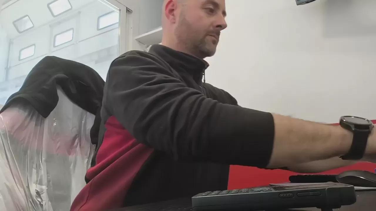 Madridhetero82 on Cam4 