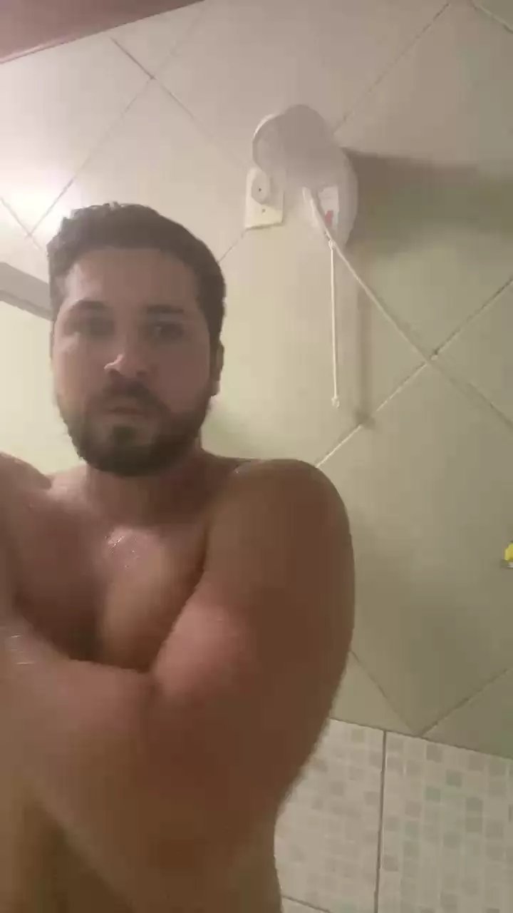 Offline magnum44 on Cam4