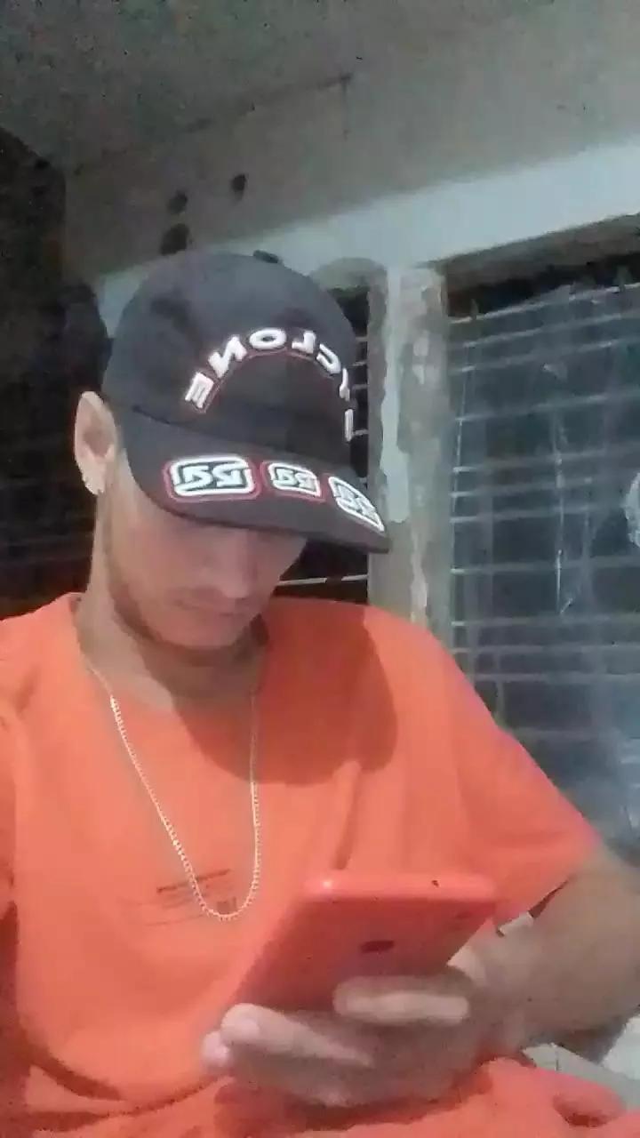 MALOka25 on Cam4 