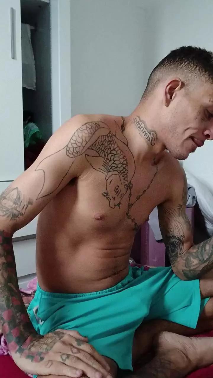Malvadao23ctmm on Cam4 