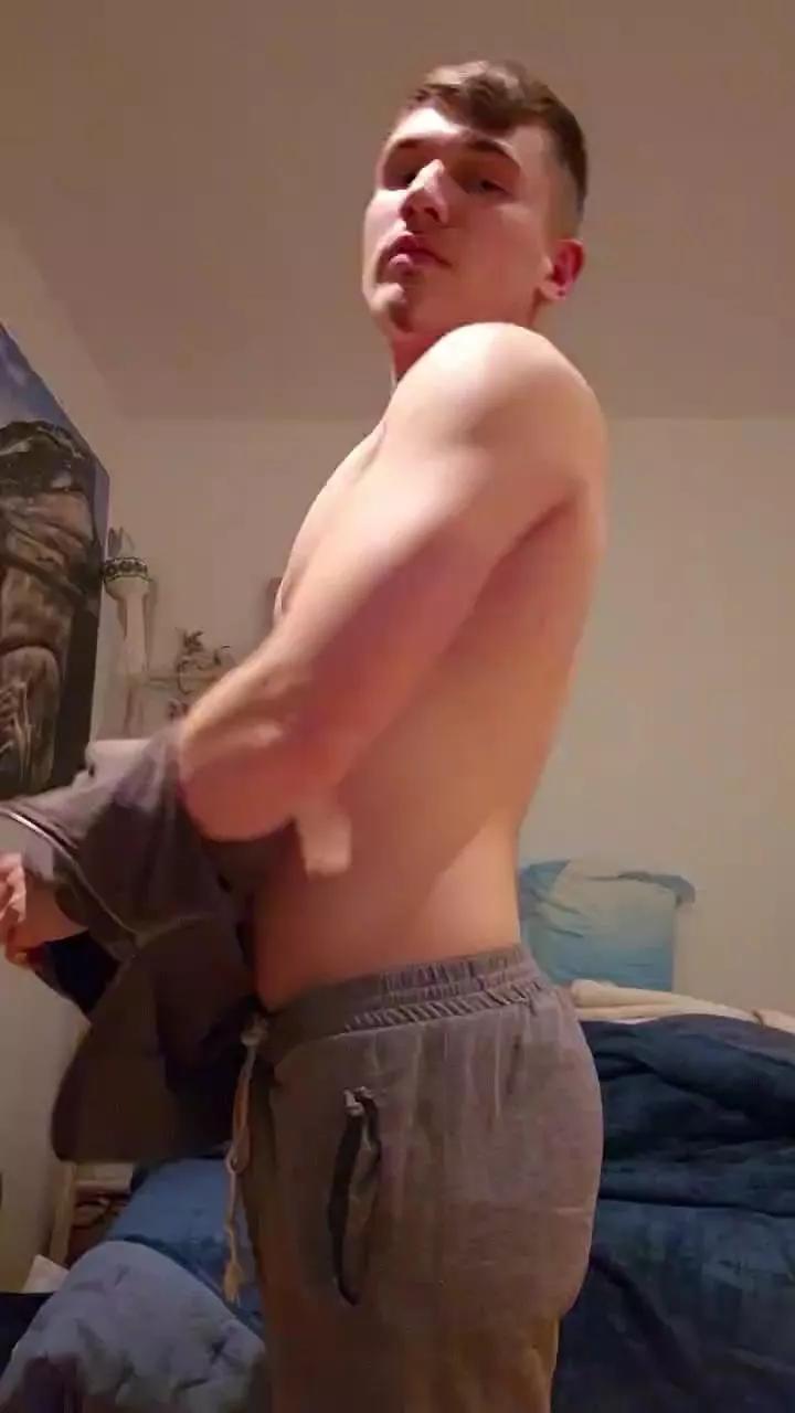 Marcdonals on Cam4 
