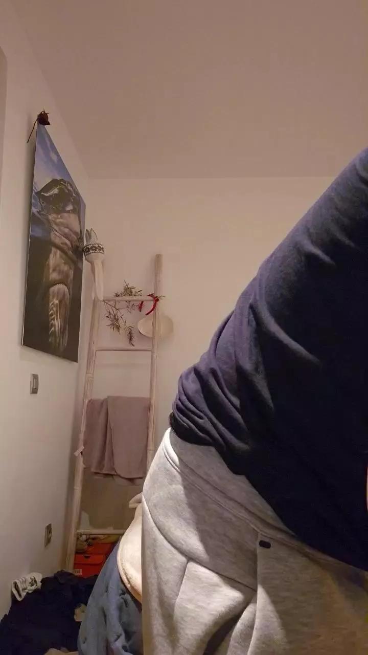 Marcdonals on Cam4 