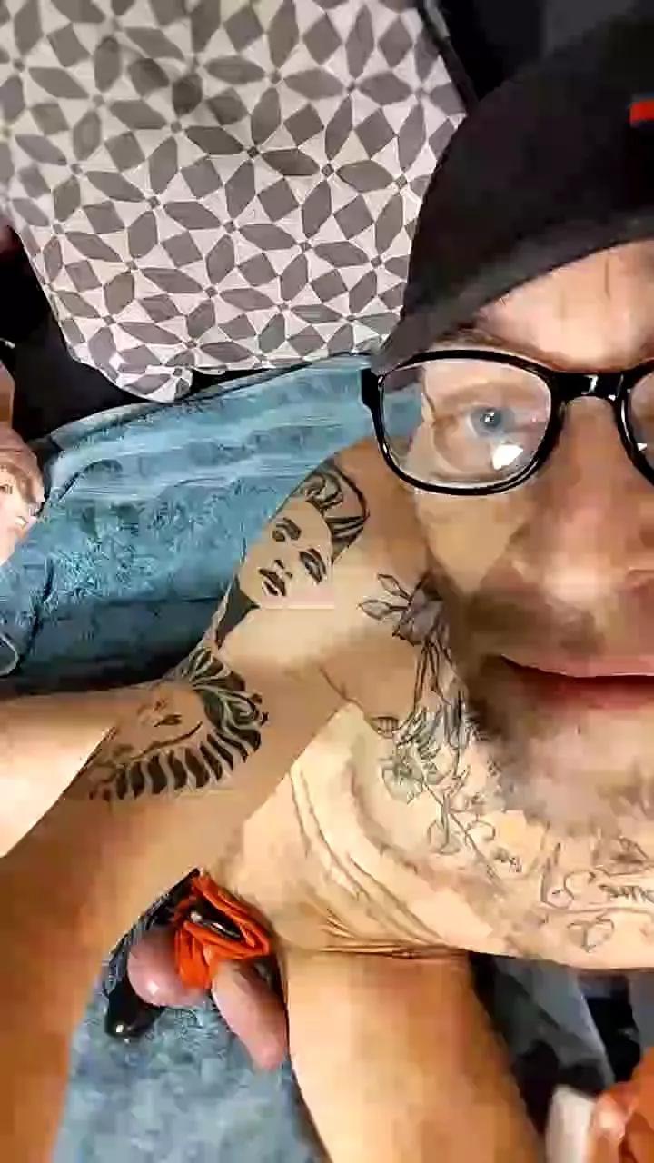 Marco24200 on Cam4 