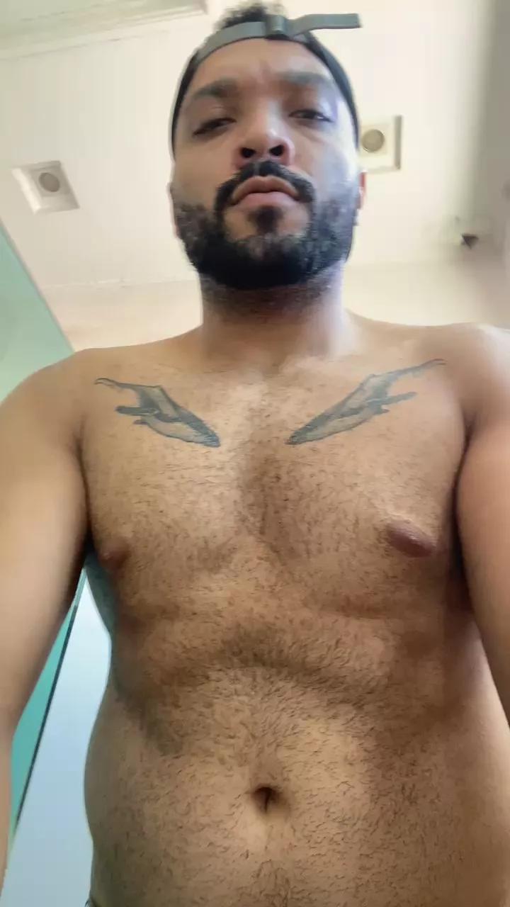Marrento45 on Cam4 