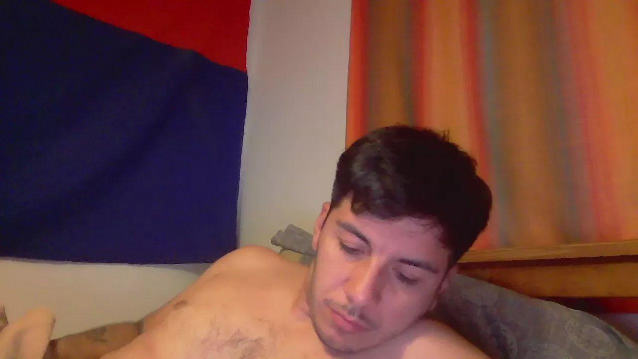 Offline matiaslol666 on Cam4